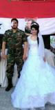 أحد جنود الجيش السوري خلال مراسم زفافه في القرداحة