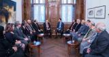 الرئيس الأسد في استقبال الوفود المشاركة في اجتماع الأمانة العامة لاتحاد الأدباء والكتاب العرب