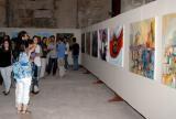إبداعات شبابية تشكيلية بروح التجدد والابتكار بقلعة دمشق