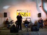 المغني السوري إبراهيم كيفو يحيي الحفلة الثانية من تظاهرة يحكى في سورية ضمن مشروع موسيقى على الطريق في حديقة القشلة