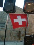 العلم السويسري أمام قلعة حلب