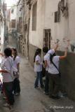 شباب متطوعون لتنظيف المدينة القديمة
