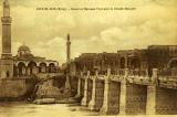 صورة قديمة فيها جسر دير الزور المعلق