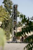 نصب تذكاري من بقايا الحرب للنحات مصطفى علي