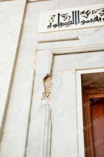 قذيفة هاون تسبّب أضراراً جزئية في أحد جدران الجامع الأموي بدمشق