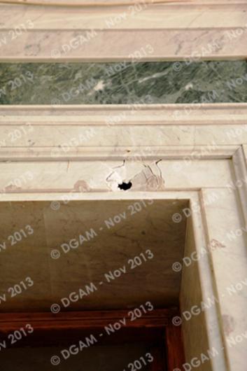 قذيفة هاون تسبّب أضراراً جزئية في أحد جدران الجامع الأموي بدمشق