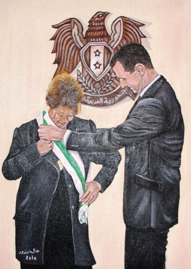 لوحة فنية تظهر السيد الرئيس بشار الأسد يقلد الفنانة منى واصف وسام الاستحقاق من الدرجة الممتازة