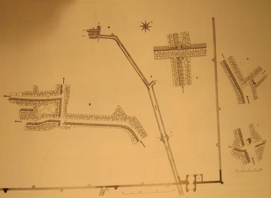 مخطط توزع قنوات المياه وتركيبها في قصر الحير الغربي