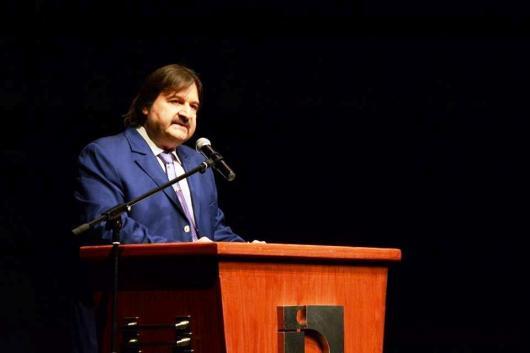 الأستاذ محمد الأحمد في حفل افتتاح عرض «فانية وتتبدد»