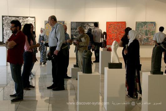 من معرض الفنانين عبد الكريم فرج ومحمد العلبي في المركز الوطني للفنون البصرية