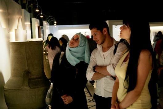 من معرض كنوز التراث السوري في المتحف الوطني بدمشق
